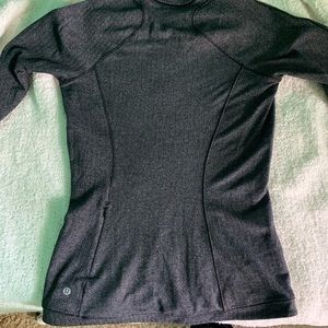 Lululemon pullover
